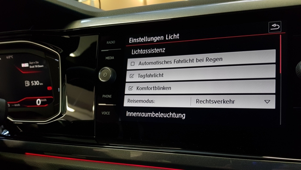 VW Polo AW Einparkhilfe vorne + hinten optische Darstellung