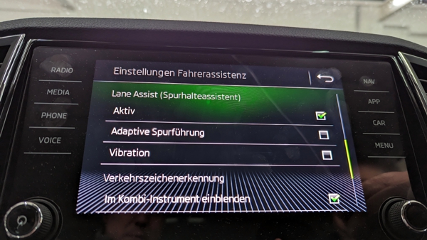 Skoda Karoq Lane assist Spurhalteassistent Codieren Freischalten 2