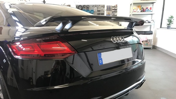 audi tt 8s heckspoiler konstant eingefahren 1