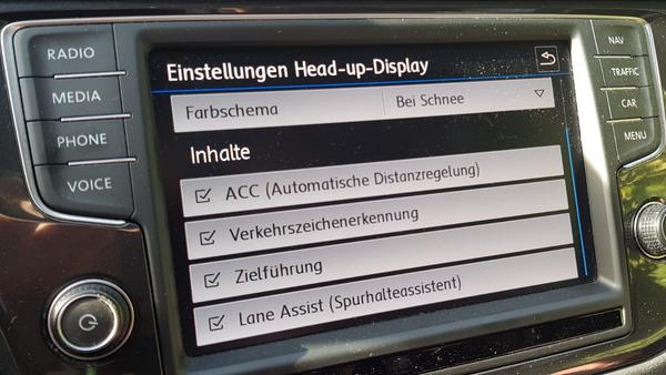 VW Tiguan II AD Verkehrszeichenerkennung 7