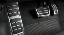 Audi_A6_C8_4K_Limousine_aluminium_pedalkappen_automatikgetriebe