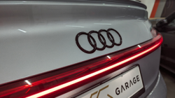 Audi_e-tron_Logo_Ringe_schwarz_hinten_heckklappe_4K4071802