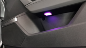 Audi_A3_8Y_LED_Ablagefachbeleuchtung_violette5