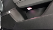 Audi_A3_8Y_LED_Ablagefachbeleuchtung_weiß4