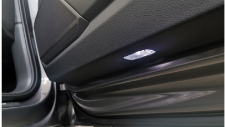 Audi_A6_C8_4K_Avant_Limousine_LED_Einstiegsbeleuchtung
