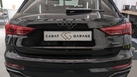 Audi_Q3_F3_Ringe_Emblem_schwarz_Heckklappe